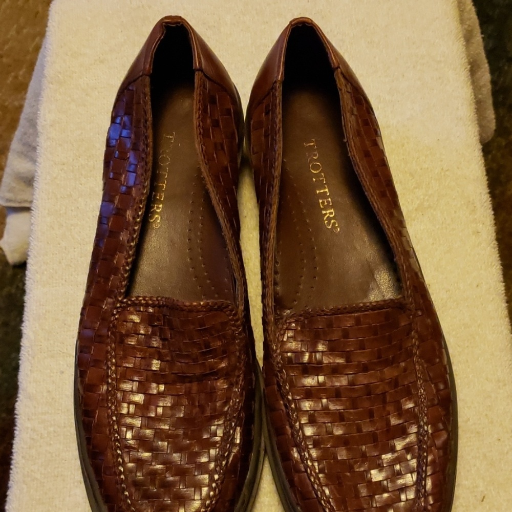 Trotter's  loafers